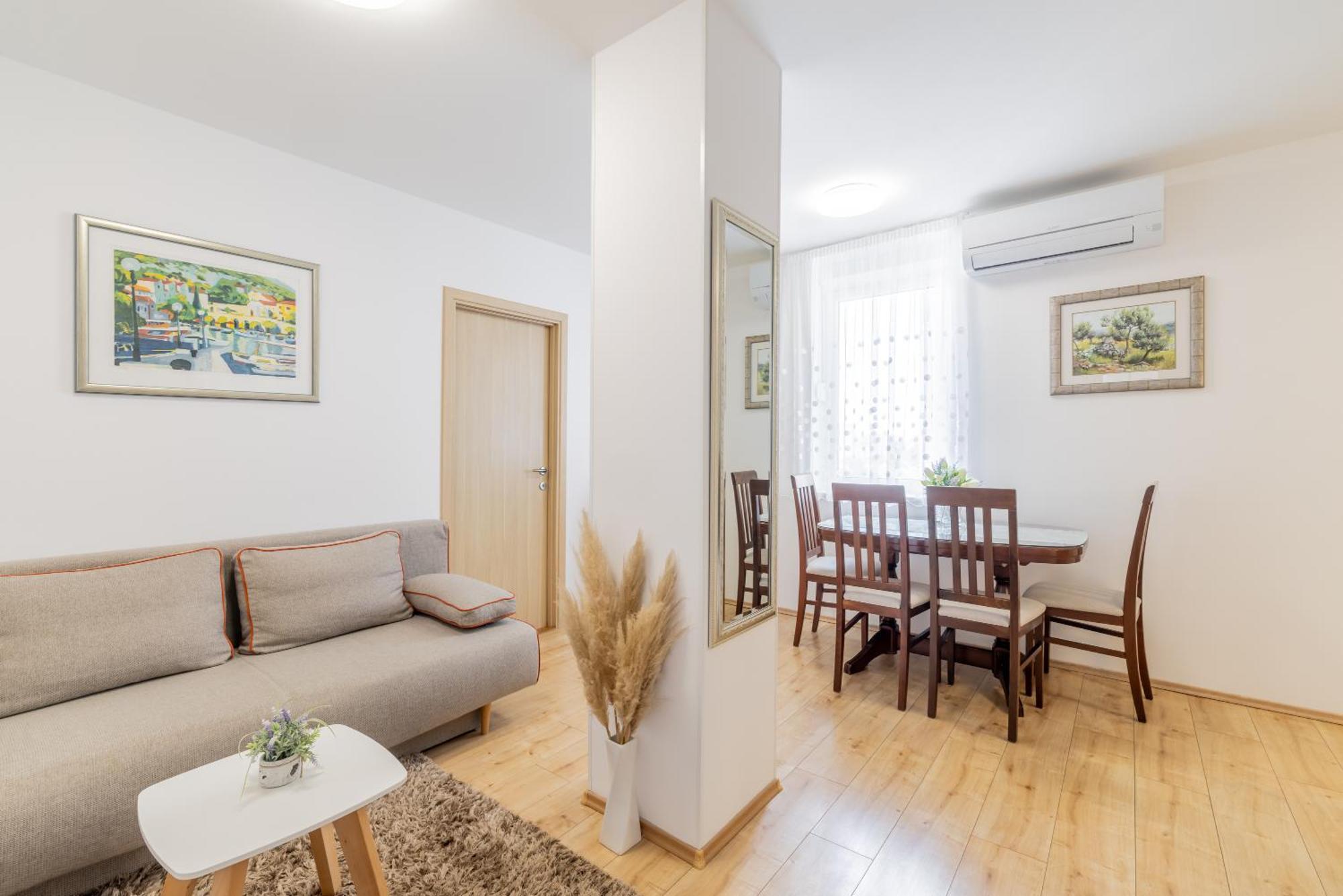 Pure Comfort - Apartment Cvita Split Buitenkant foto