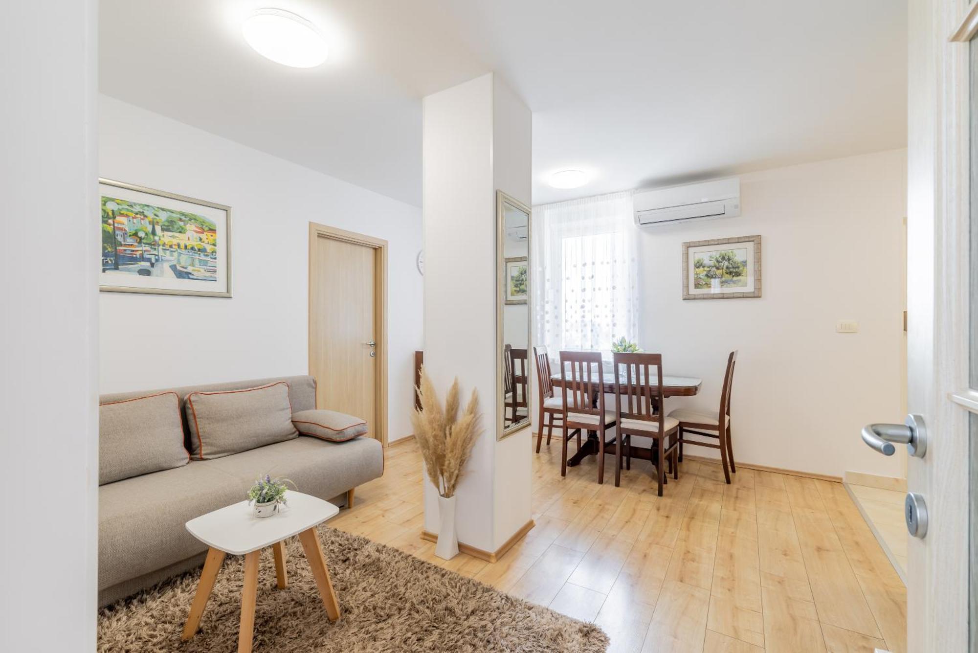 Pure Comfort - Apartment Cvita Split Buitenkant foto
