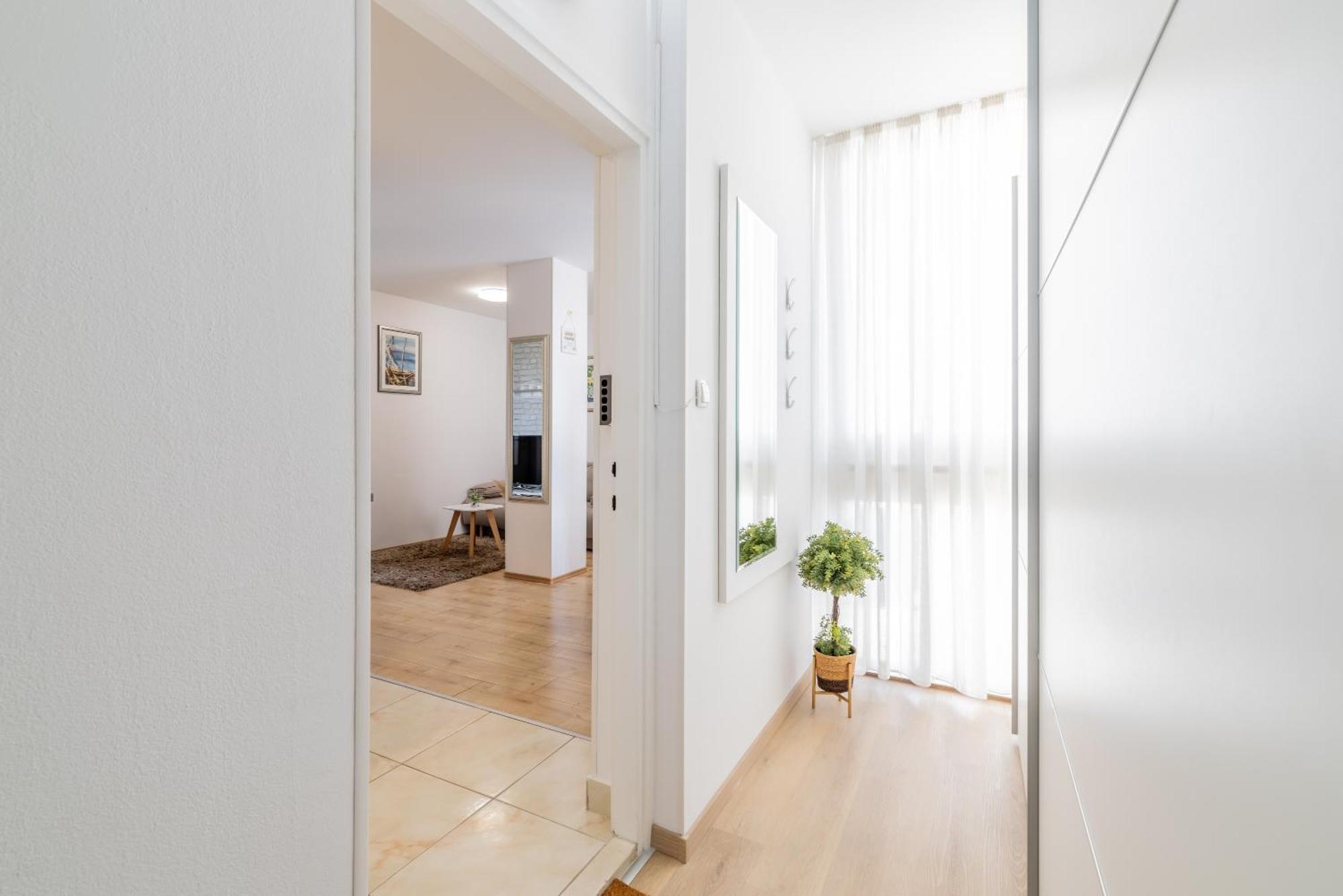 Pure Comfort - Apartment Cvita Split Buitenkant foto