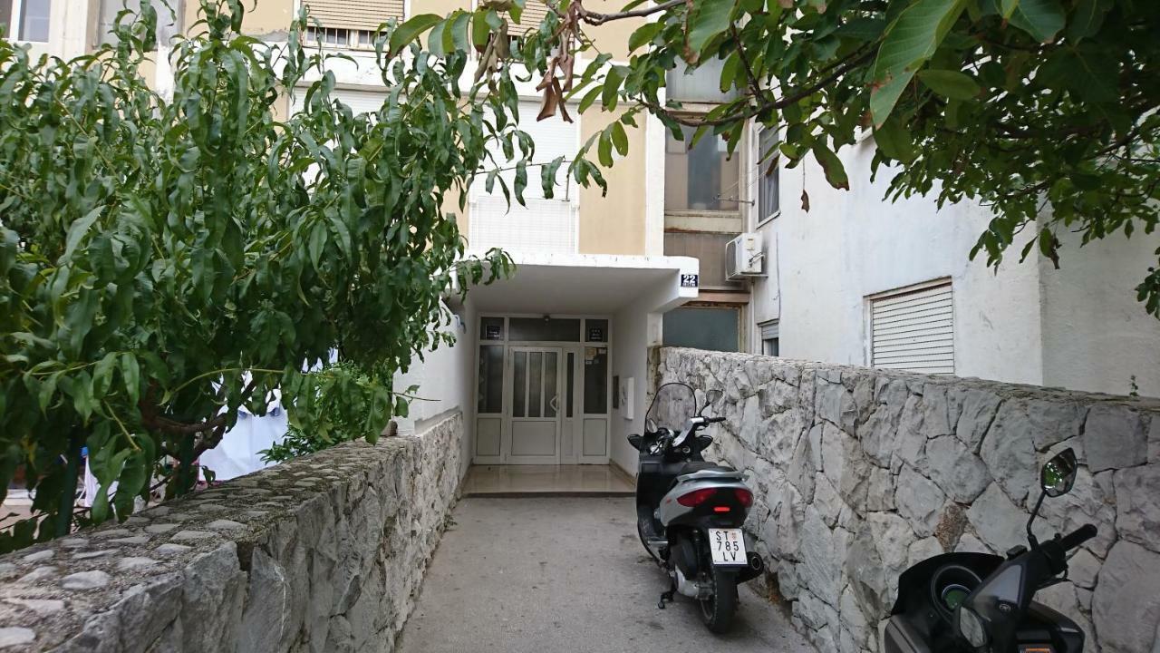 Pure Comfort - Apartment Cvita Split Buitenkant foto